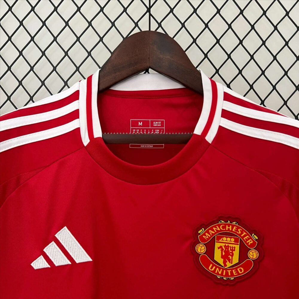 Manchester United Home Kit 24/25 (FV) - Image 2
