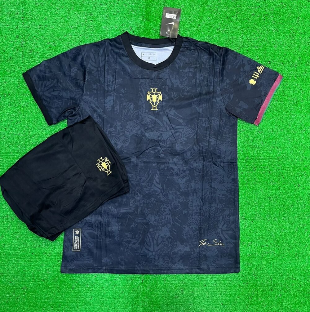 Portugal RONALDO GOAT Edition 24/25 (FC SET)