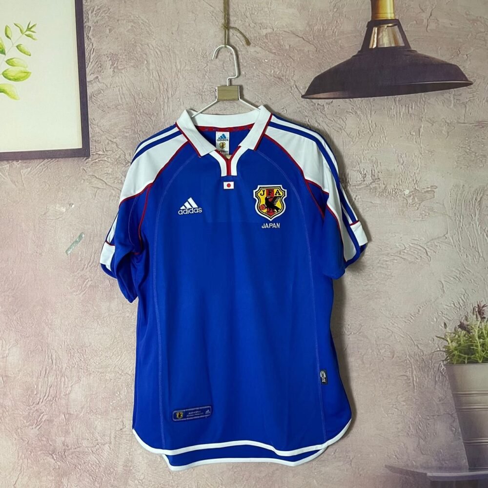 Japan Home Kit 2000/01 (Half Sleeve)
