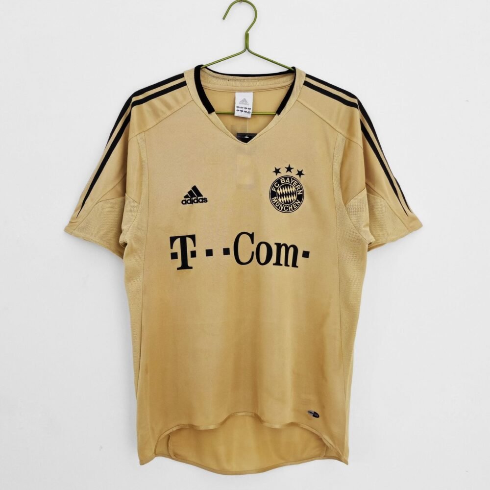 Bayern Munich Away Kit 2004/05 (Half Sleeve)