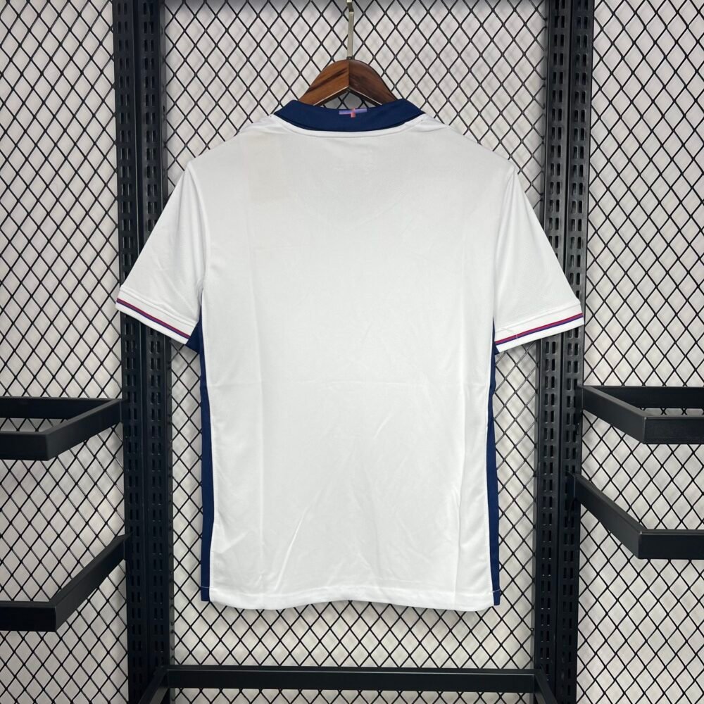 England Home Kit 24/25 (FV) - Image 3