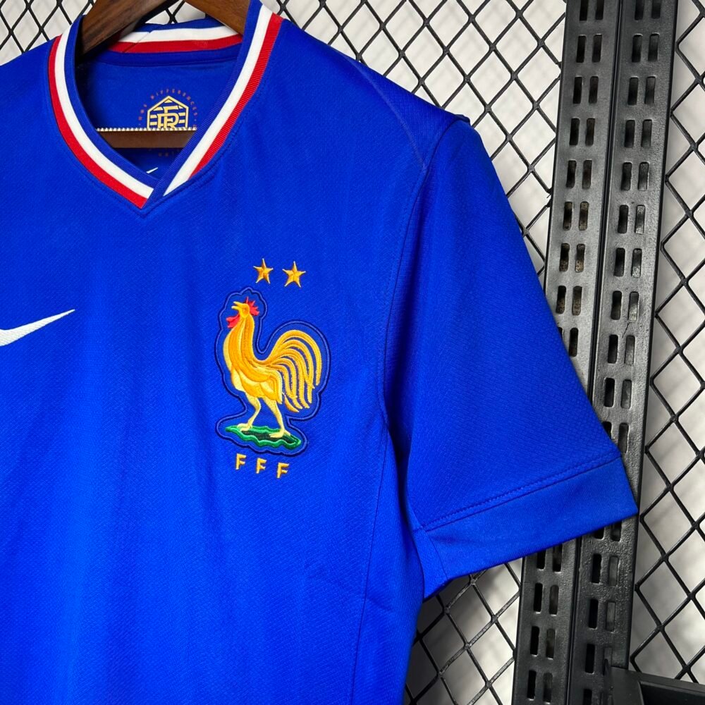 France Home Kit 24/25 (FV) - Image 4