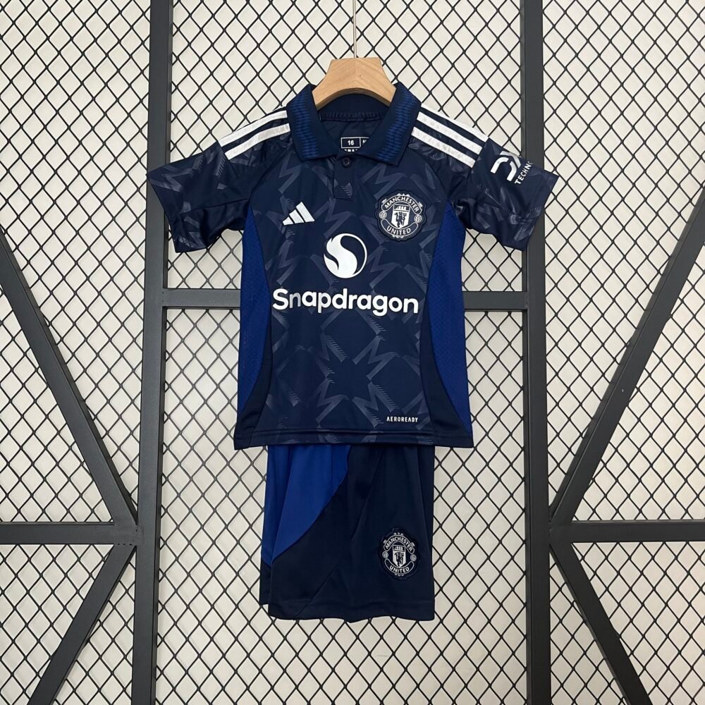 Manchester United Away Kit 24/25 (KIDS)