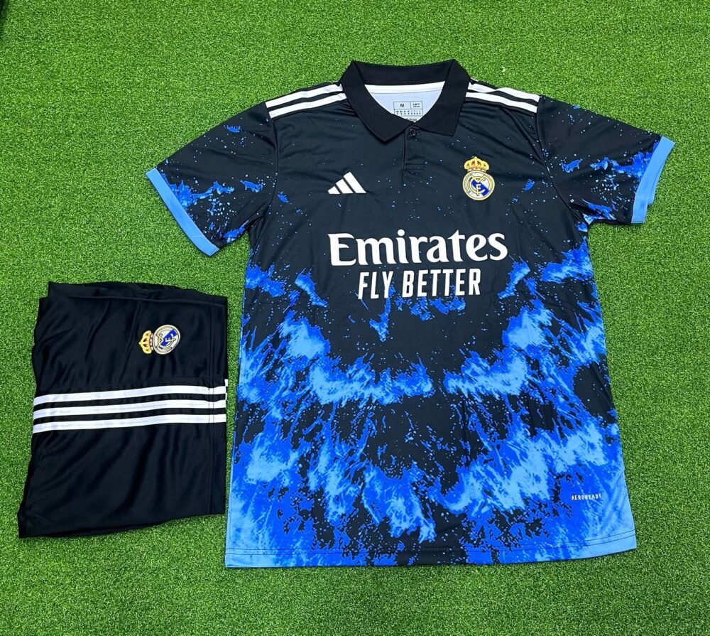 Real Madrid Ocean Blue Edition 24/25 (FC SET)