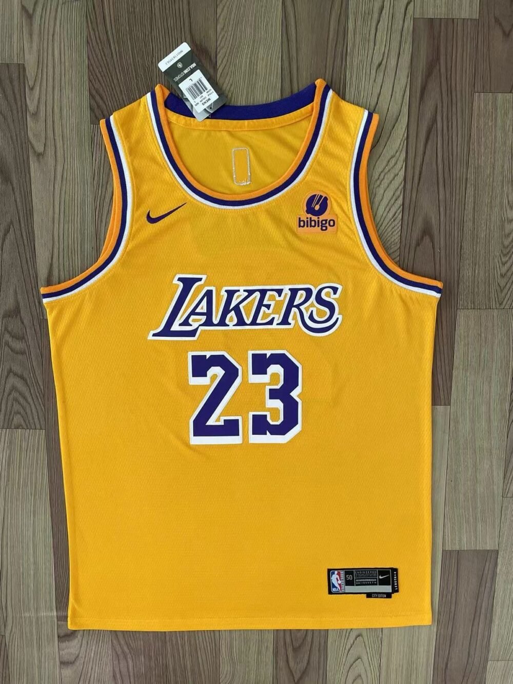 Los Angeles Lakers Yellow JAMES (23) - Image 2